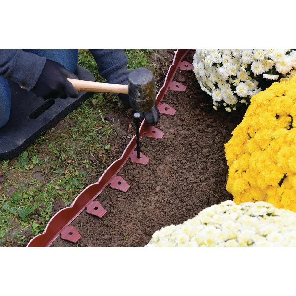 Promo ๐ ProFlex 20 ft. Red Scalloped Woodgrain Plastic No-Dig Edging Kit โจ - Image 4