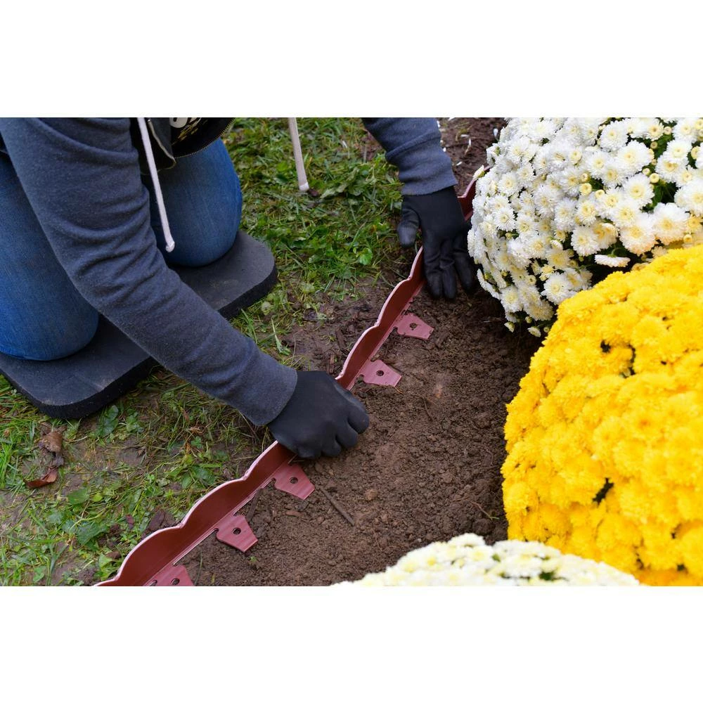 Promo ๐ ProFlex 20 ft. Red Scalloped Woodgrain Plastic No-Dig Edging Kit โจ - Image 3